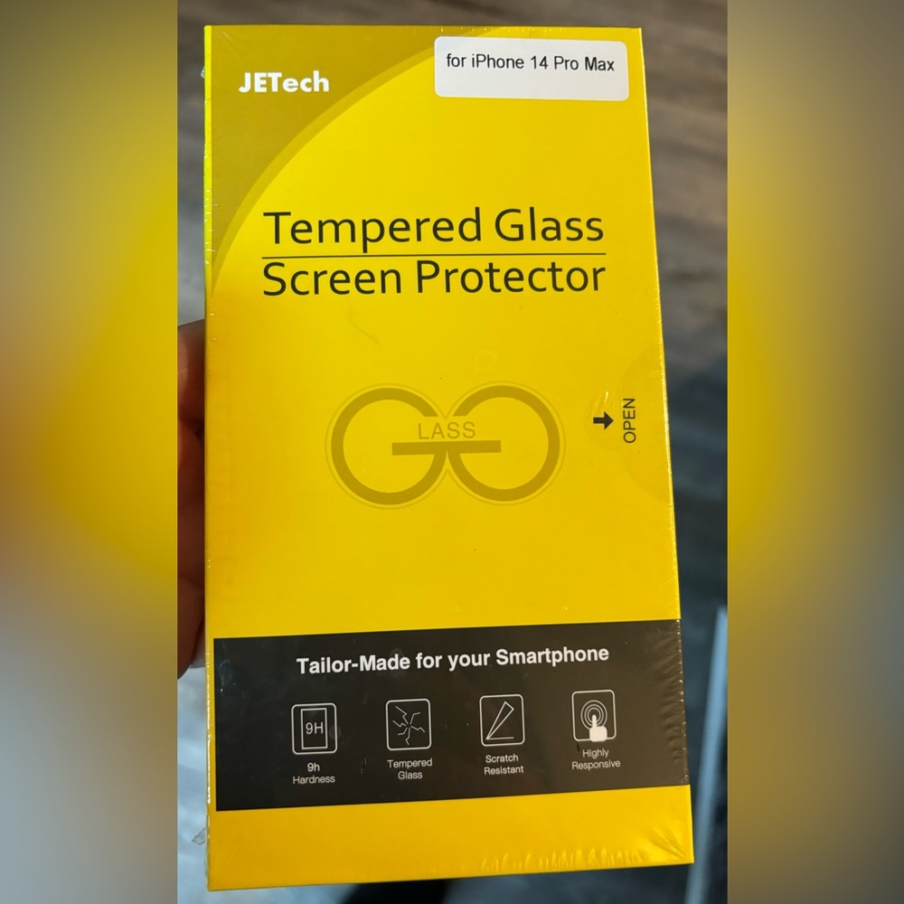 New‼️IPhone 14 Pro Max tempered glass screen protector